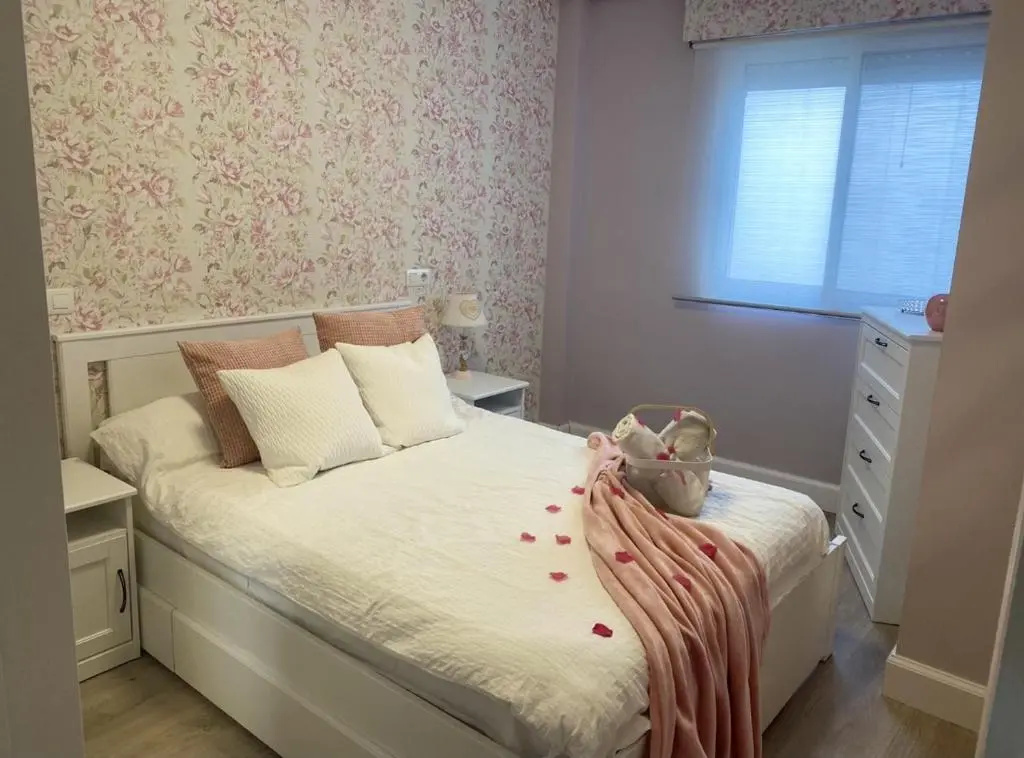 Apartment With 3 Bedrooms in Almería, With Wonderful City View, Furnished Terrace and Wifi - 2 km From the Beach