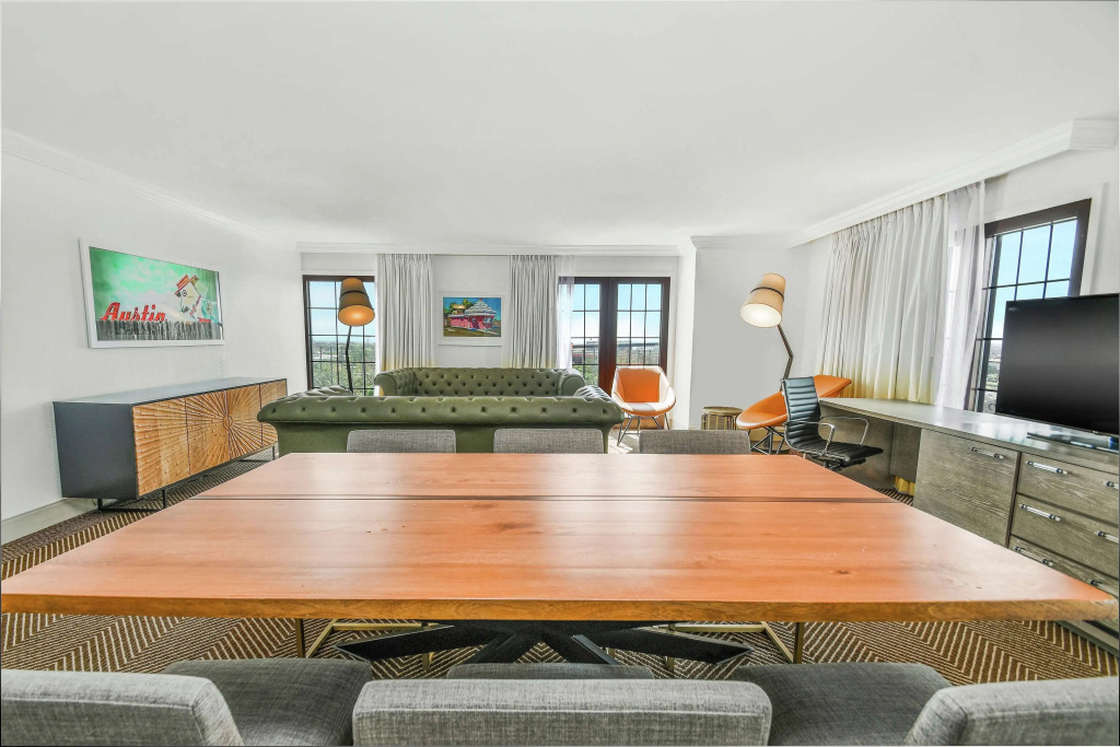 DoubleTree by Hilton Austin