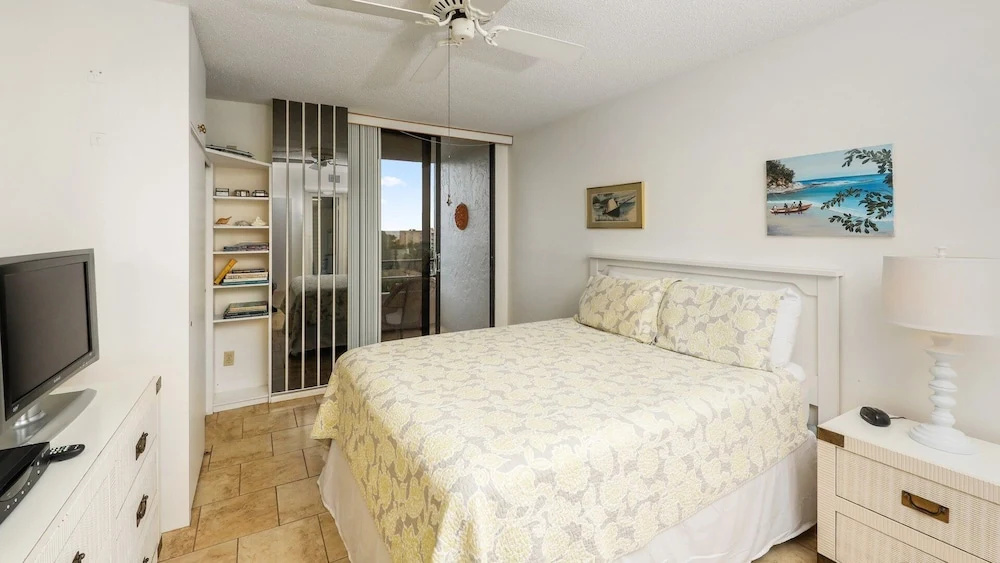 6415 Midnight Pass Road Unit 804