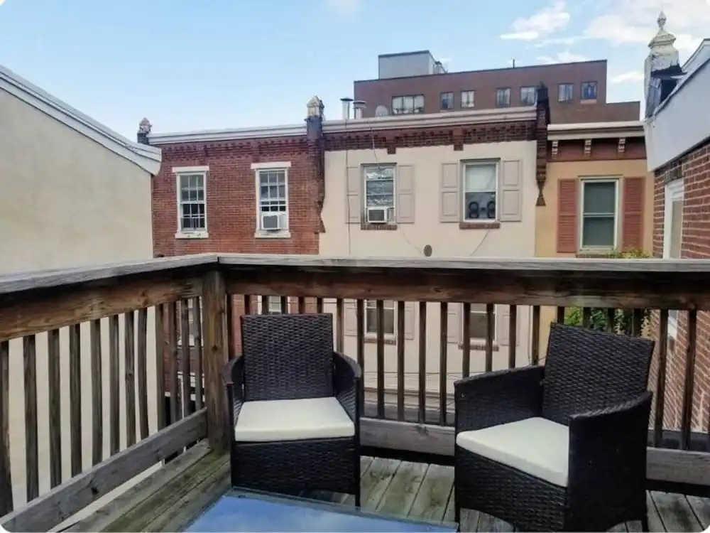523 S 18th