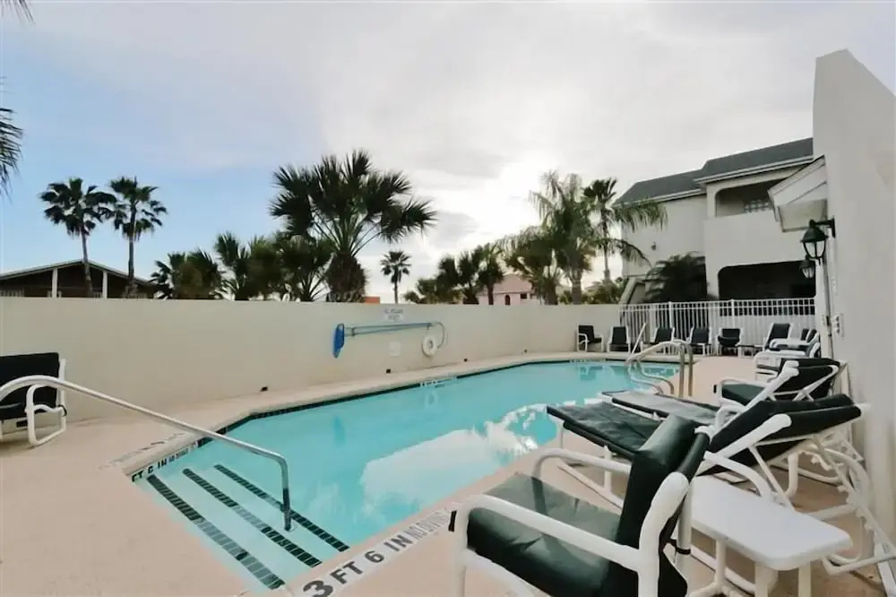 South Padre Island Condo w/ Pool Access & Balcony!
