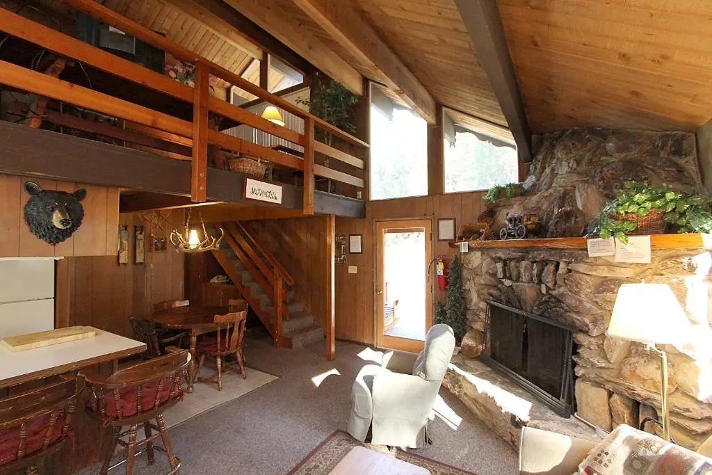 6b Meadow View
