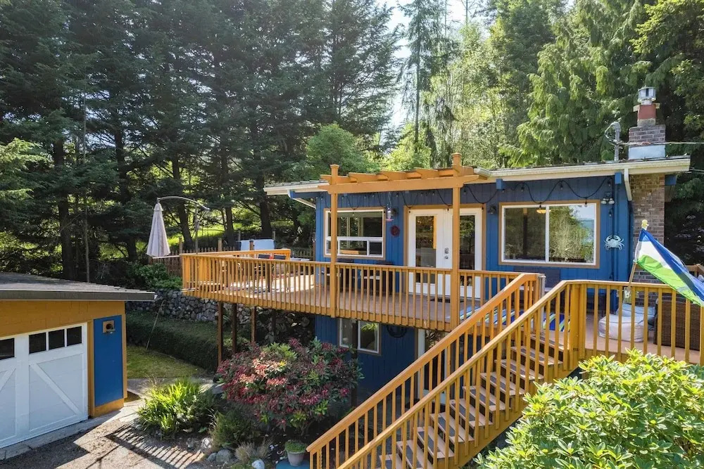 Mid-century Beach Cabin by Avantstay Walk to Beach