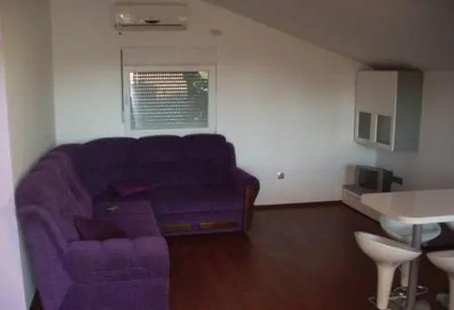 Sukosan Apartment