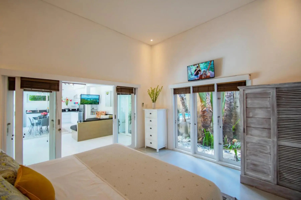 Villa Sitara, Sitara Villa Group
