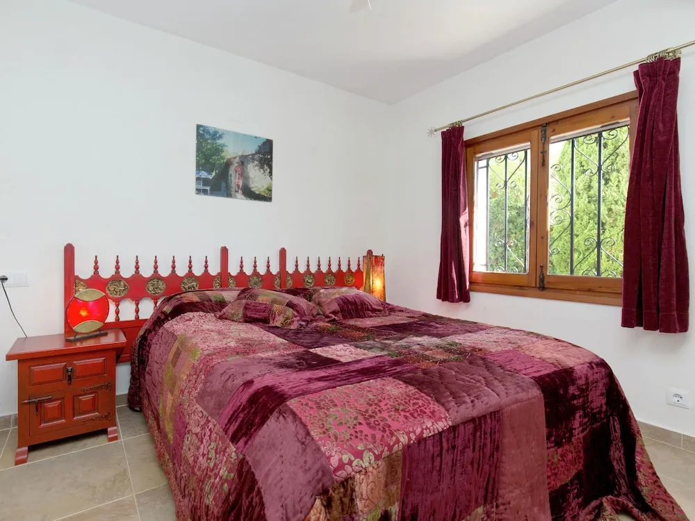 Spacious Detached Villa on the Costa Blanca With Heated Pool and Beautiful View