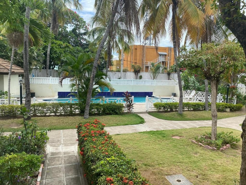 Finest Accommodation Renfrew Place 4-12 Renfrew Rd Apt # 15 New Kinston Jamaica