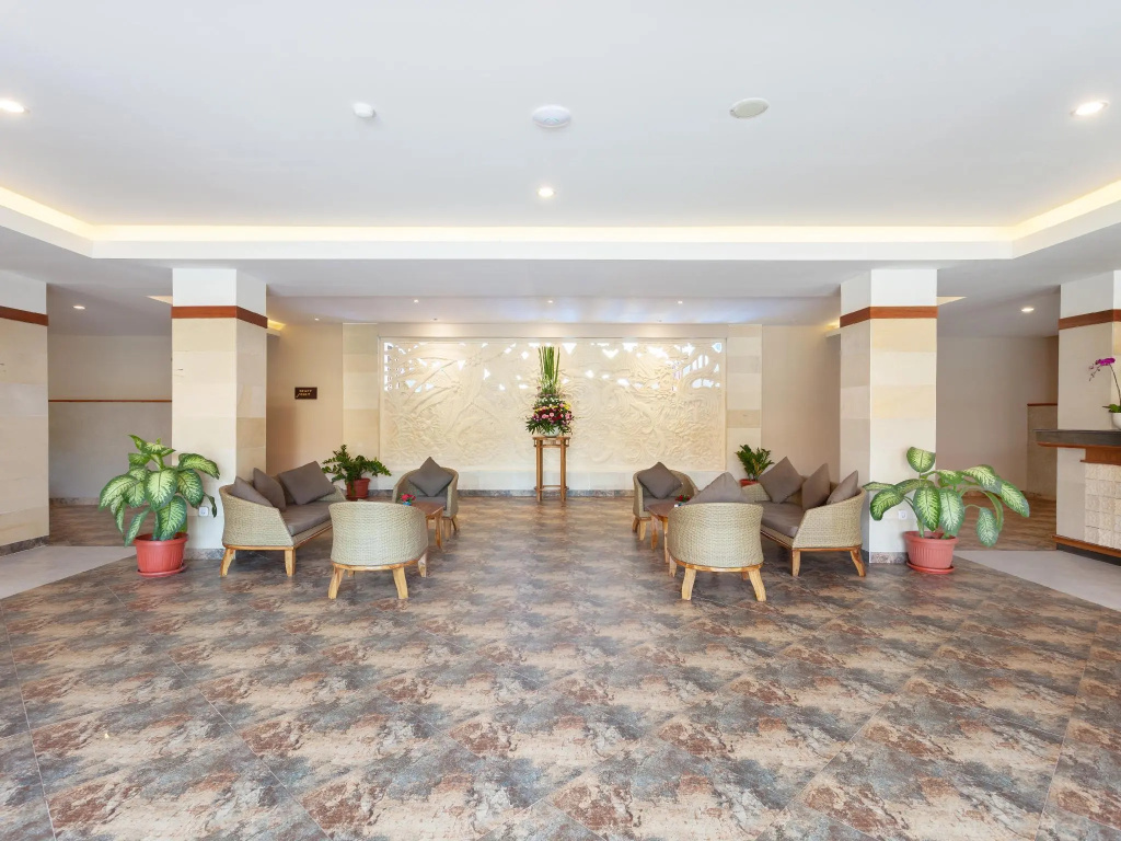d'Nusa Beach Club and Resort