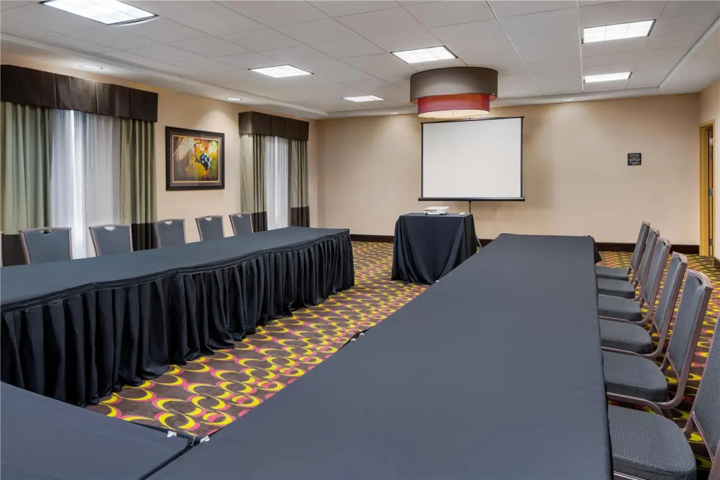 Hampton Inn Seneca Falls