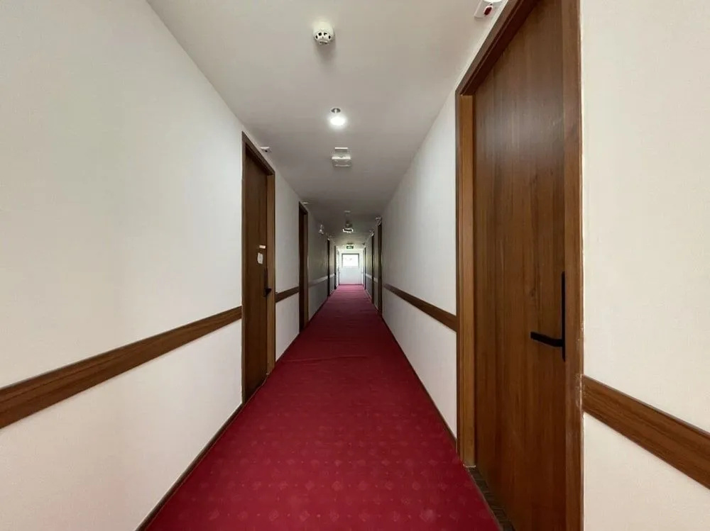 Night Sea Hotel