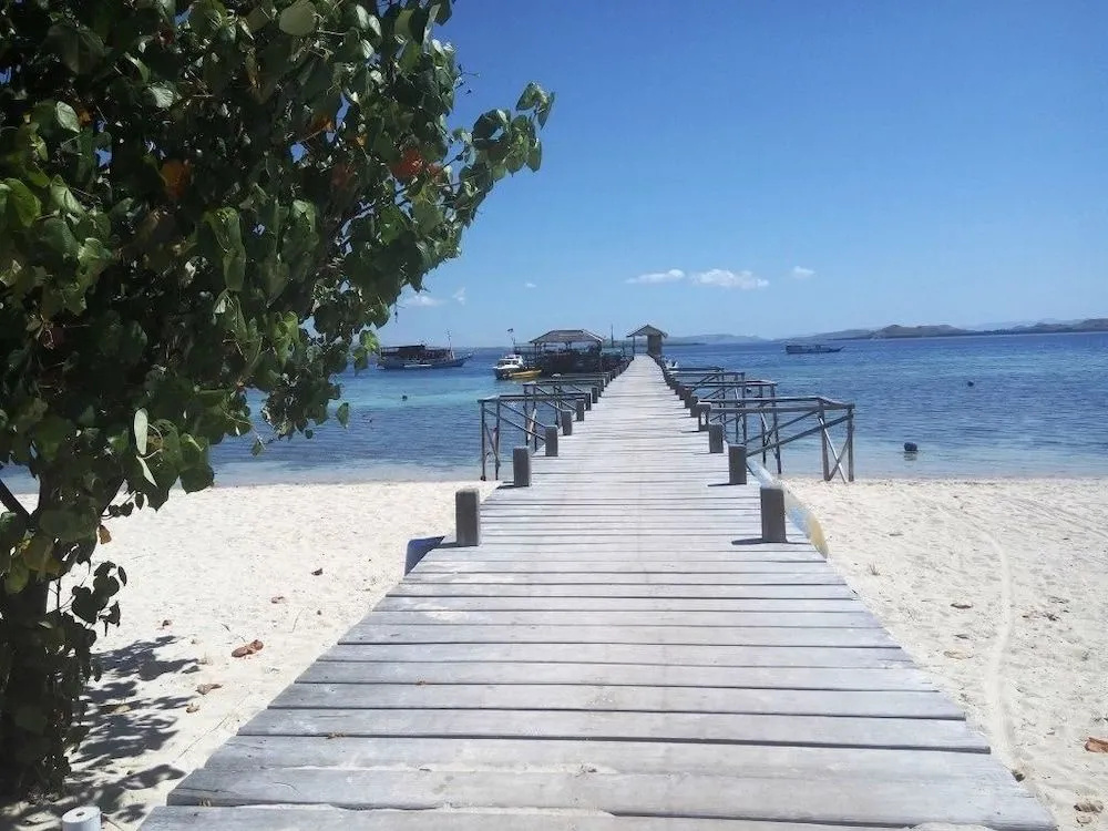 Kanawa Beach Resort