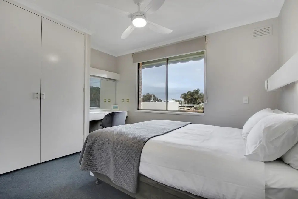Hybiscus Waterfront Apartments