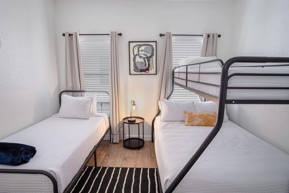Brand NEW 3 Stylish 3BR Near Exciting Downtown