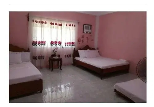 Clemente's Garden & Resort