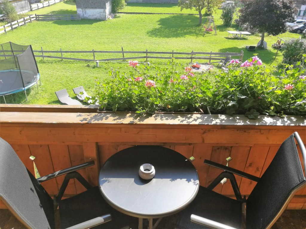 Ferienwohnungen Tannheim - bei Martina Fügenschuh -Sommerbergbahn inklusive - ruhige Lage direkt an Lift & Loipe