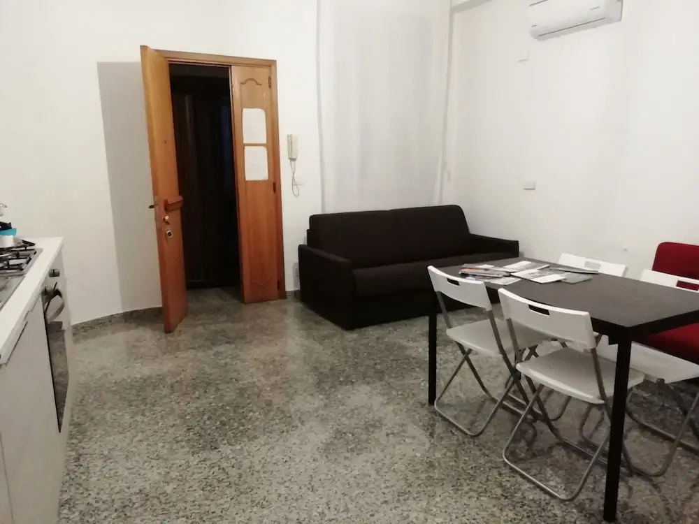 Thomas'home