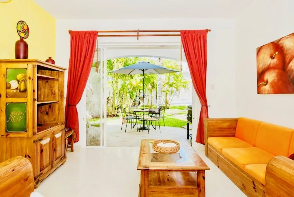 Playacar - Superior Budget Room With Swimming Pool Air Conditioning and Parking