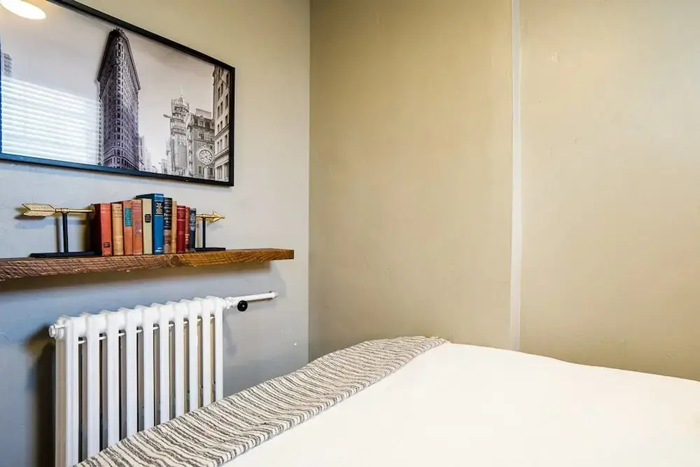 The Urban Union Eclectic Historic Apartment Sleeps 4