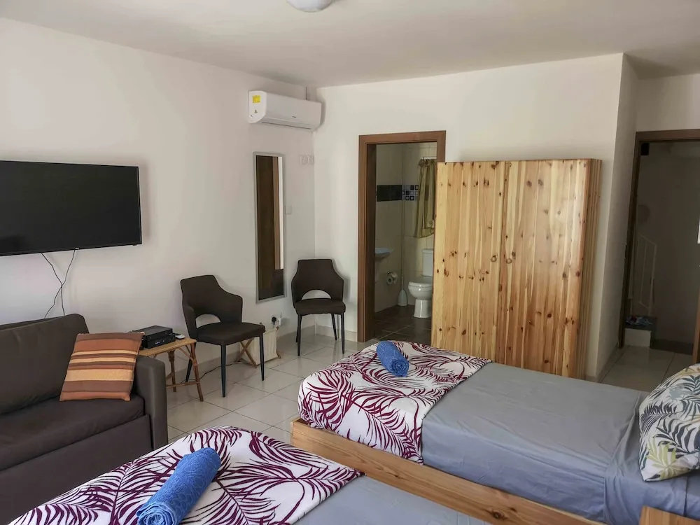 All Nations Holiday Home