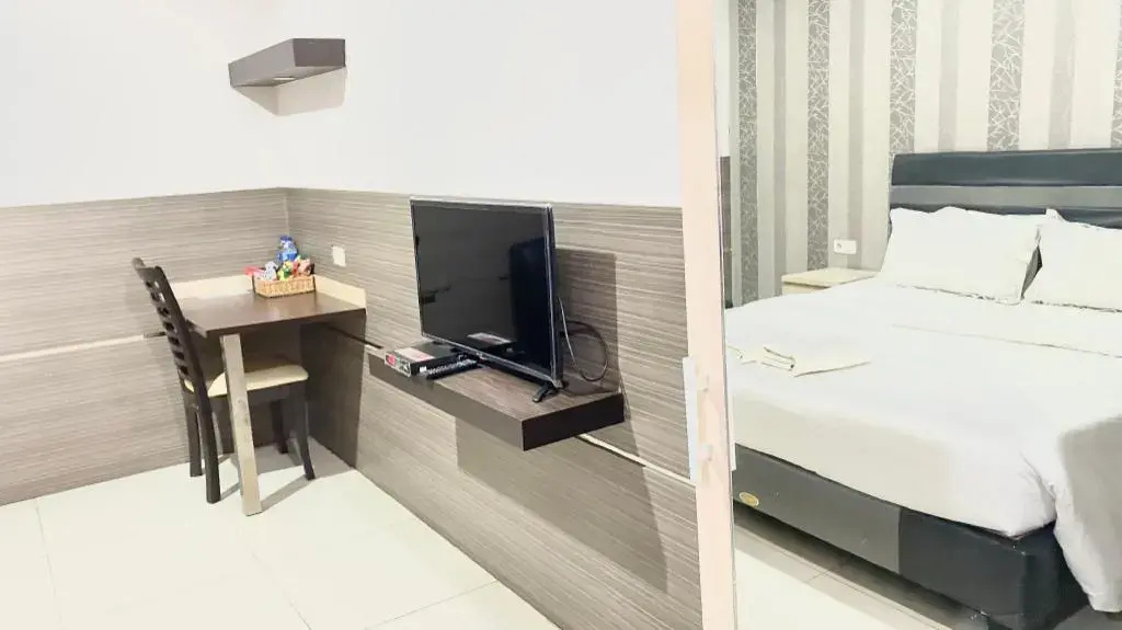 Grand Krakatau Serang