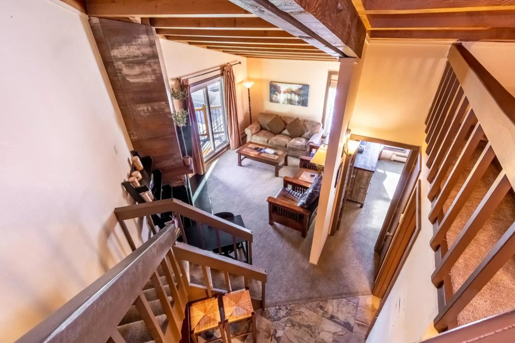 Treehouse #305, Building D by Summit County Mountain Retreats