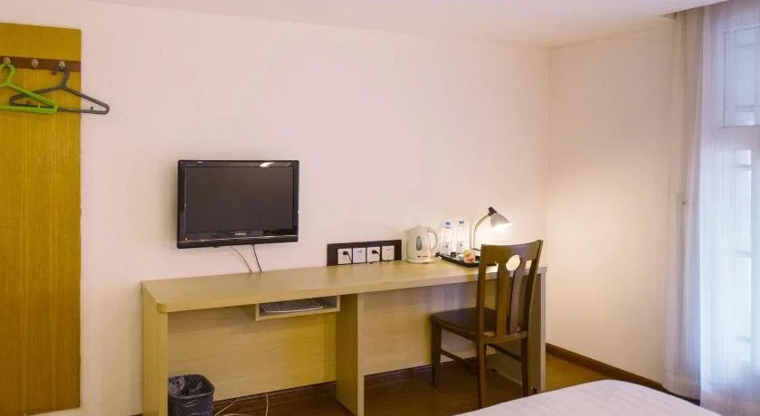 Dongwei Hotel