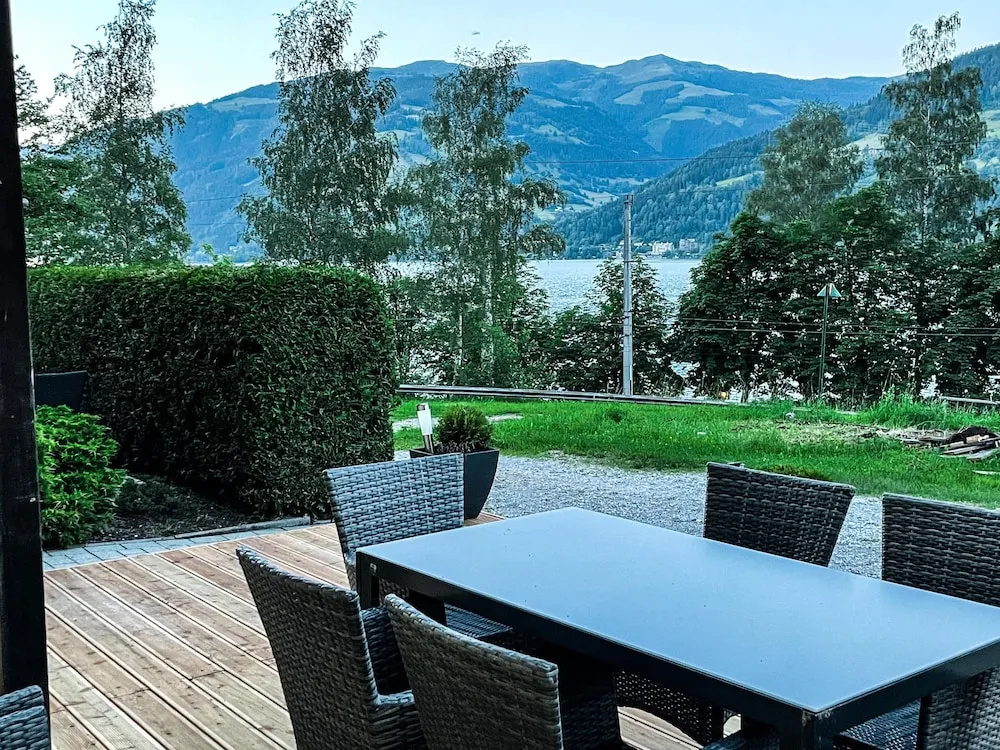 Lake View Lodges by we rent, SUMMERCARD INCLUDED