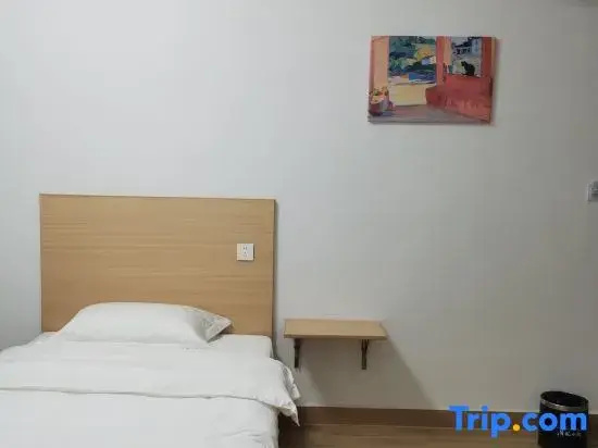 Qingfeng Xiaoyuan Homestay (Zhuzhou Fantawild Resort Branch)