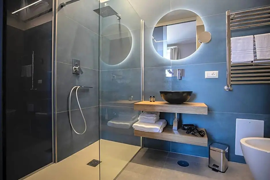 L\élégant BOUTIQUE ROOMS NAPLES