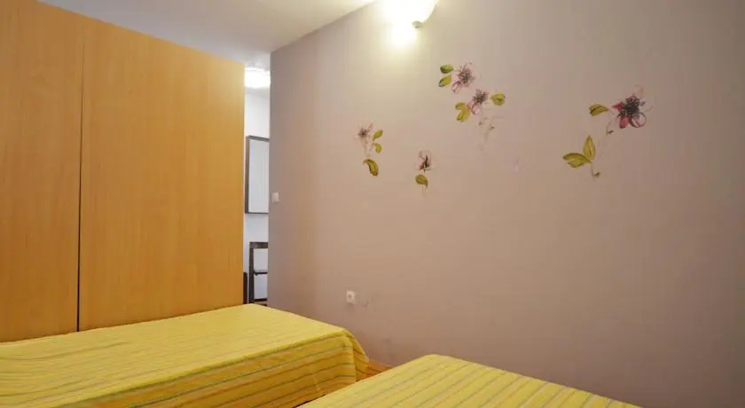 Apartmani Delfar