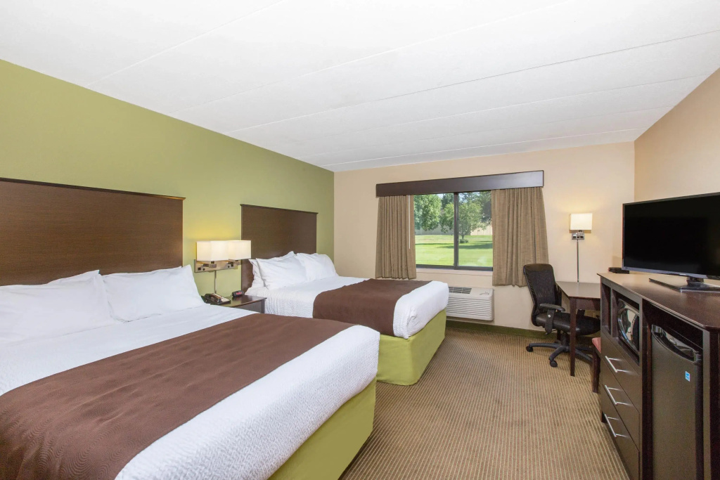 AmericInn by Wyndham Okoboji