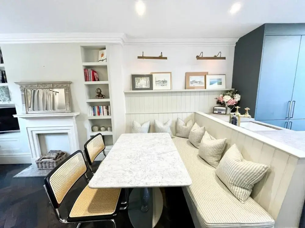 The Emerald - Central Henley, 2 Bedroom House