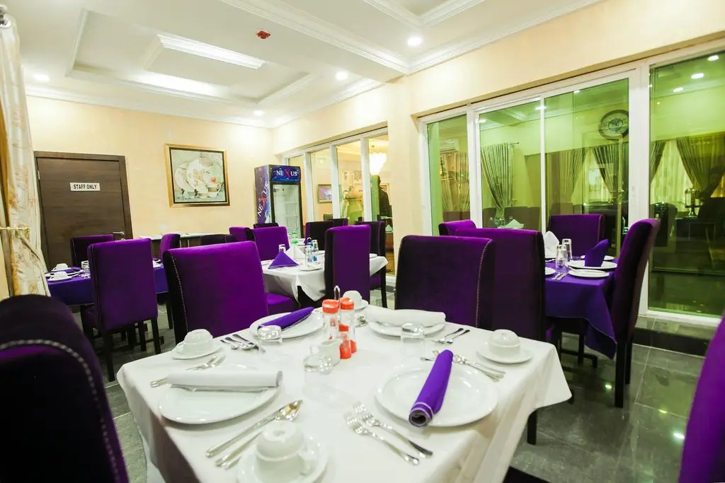 Inti's Royal Suite
