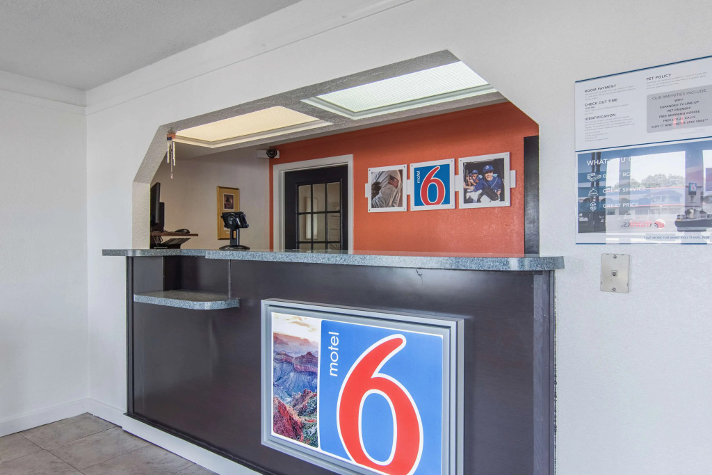 Motel 6-Hope, AR