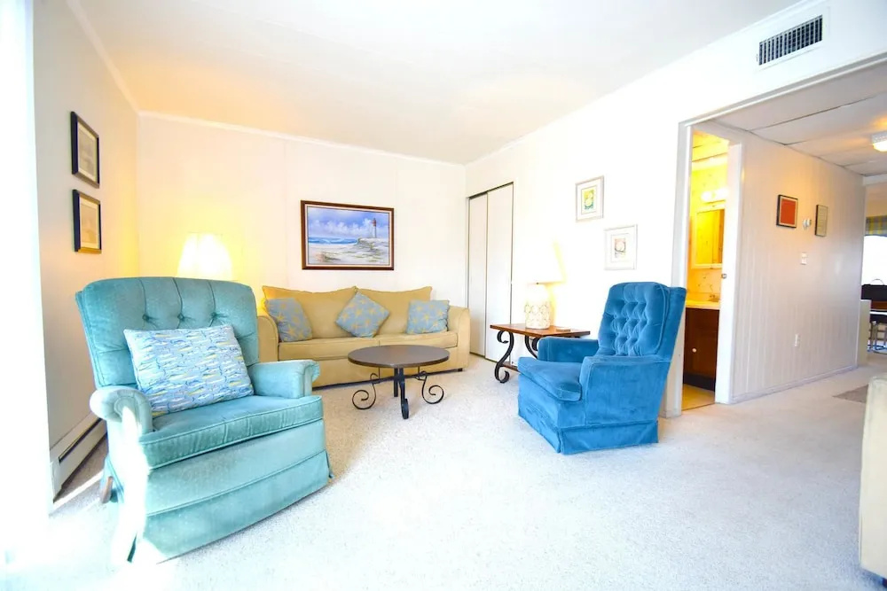 Gullway 2833 - 3 Br Townhouse
