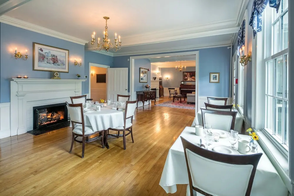 The Blue Horse Inn