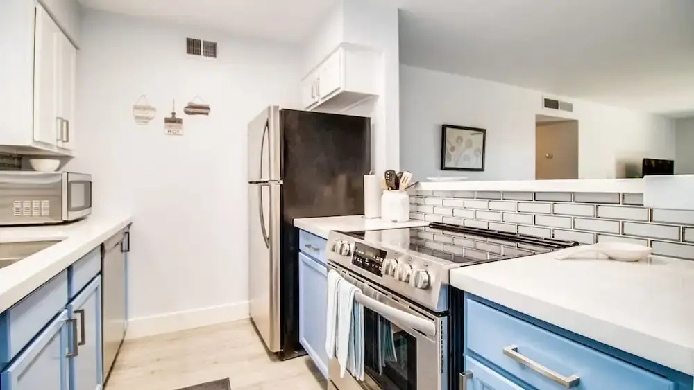 Contemporary Condo in Hub of Old Town Scottsdale!