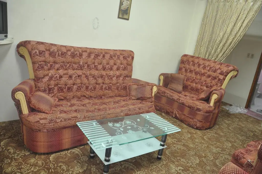 Al Buainain Apartments