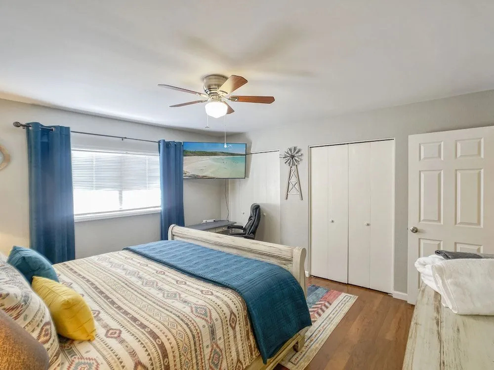 Southwest Splendor 2BR Tempe Townhome