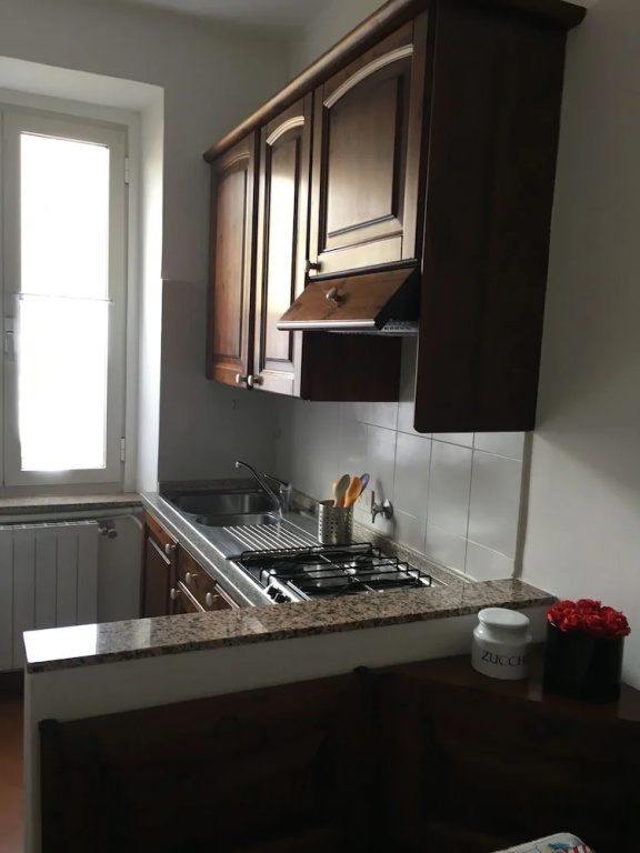 Al Canton Apartments