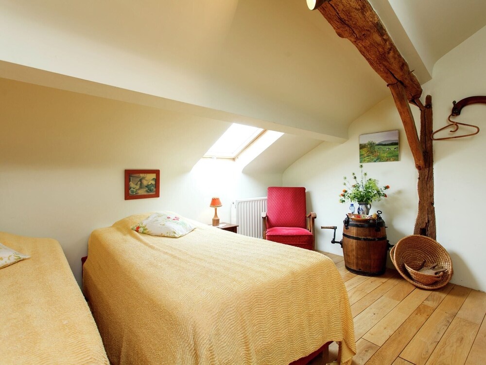 Cozy Cottage in Hubermont near Town Center