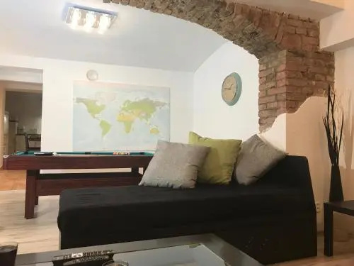 Big Homebase with Billardtable