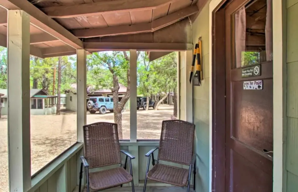 Hidden Rest Cabins and Resort