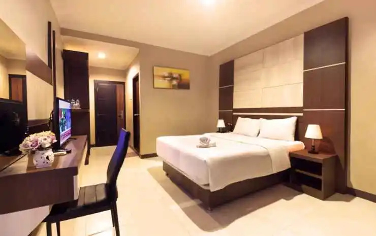 Hotel Sukajadi by Holie