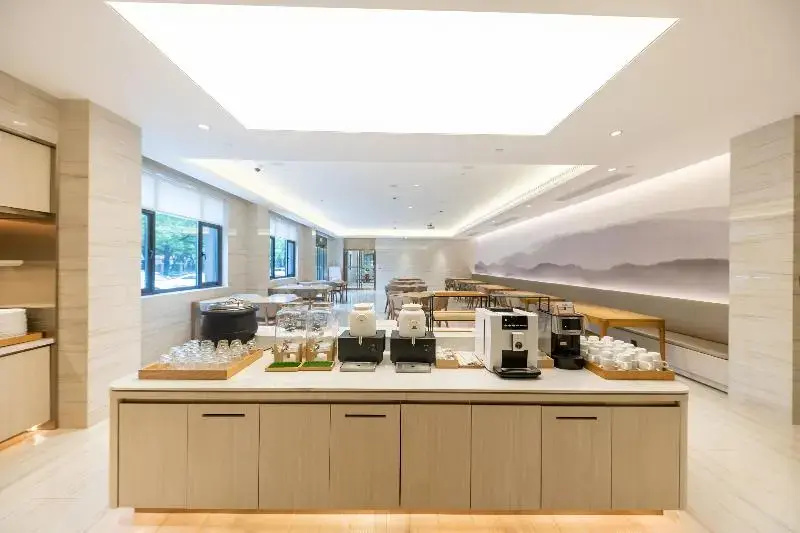 Ji Hotel Shanghai Xinzhuang North Square