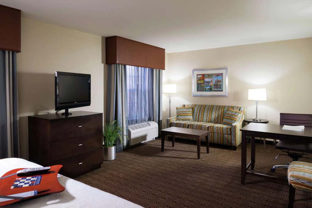 Hampton Inn & Suites Yonkers