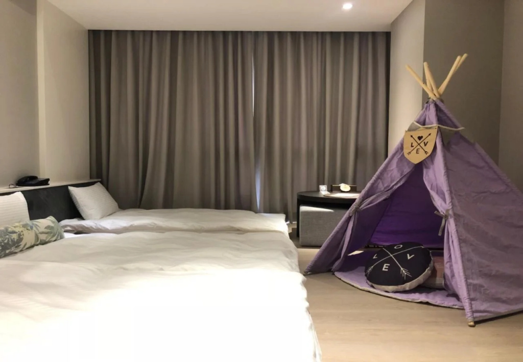 Hsin Hotel