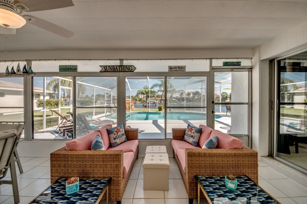All About The Dolphins - Roelens Vacations