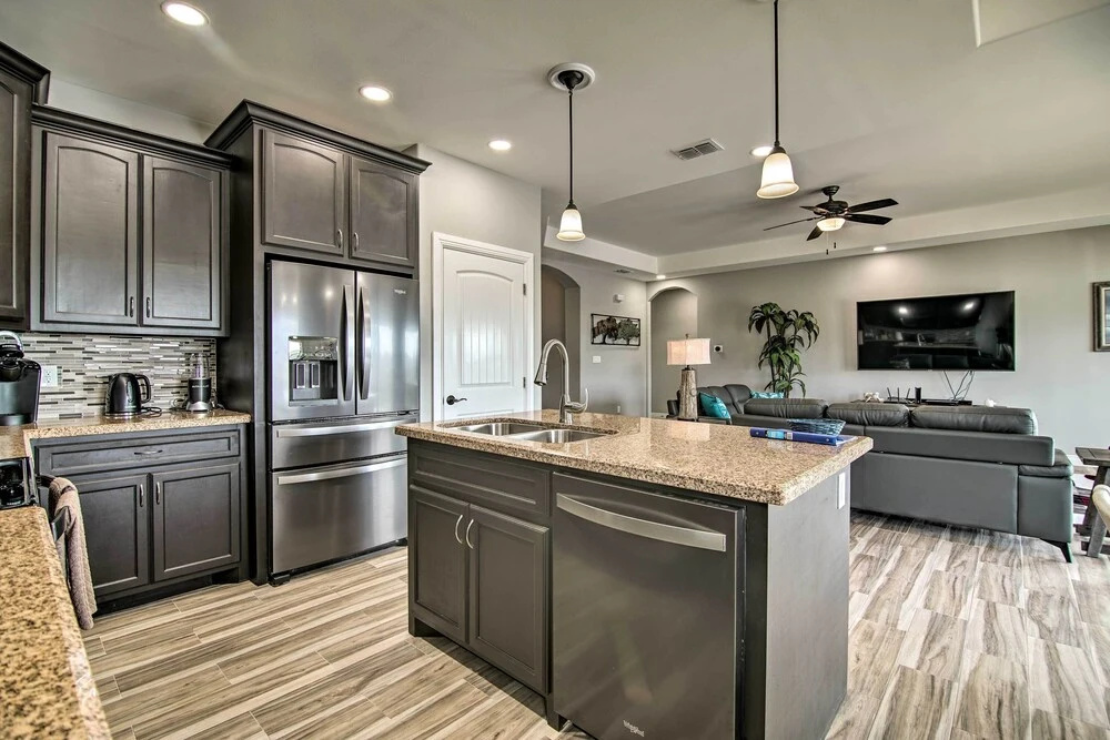 Laguna Vista Resort-style Home, Private Pool & Spa