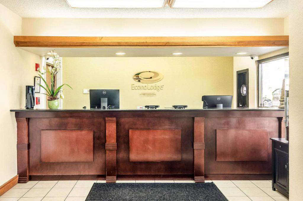 Econo Lodge Moss Point - Pascagoula
